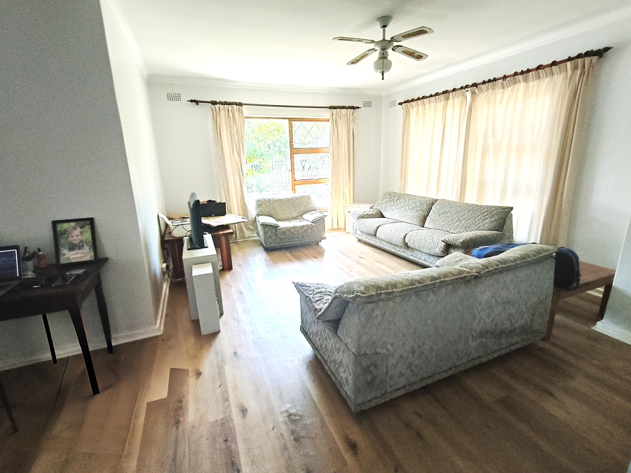 To Let 3 Bedroom Property for Rent in Strandvale Western Cape